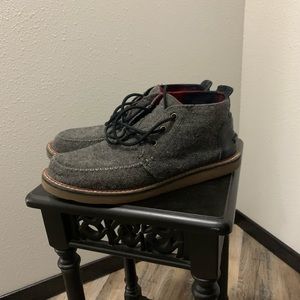 Toms Chukka Boots